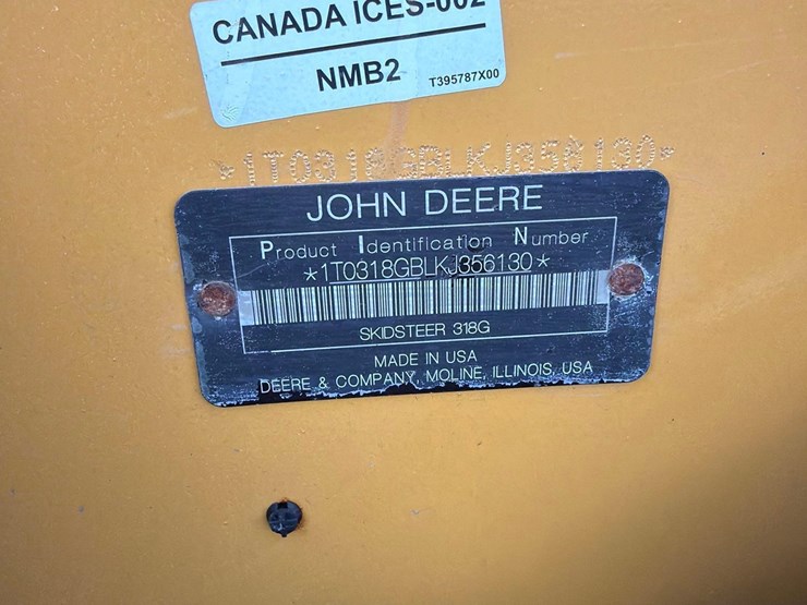 deere-318g-image-18