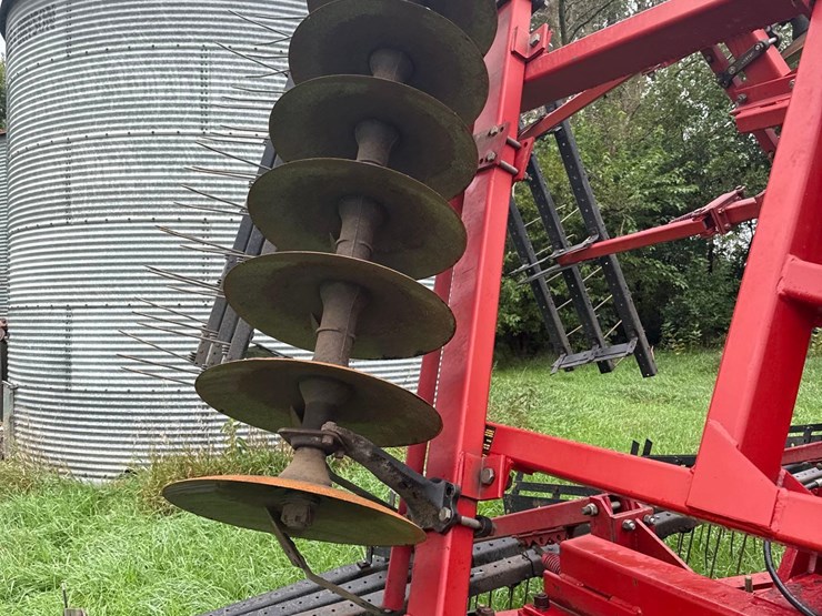 case-ih-3900-image-25