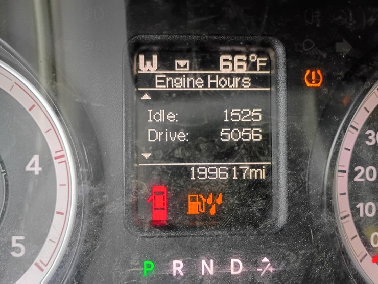 2016-dodge-2500-image-55