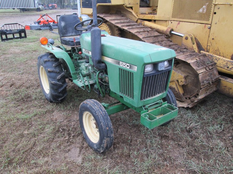 john-deere-650-image-2