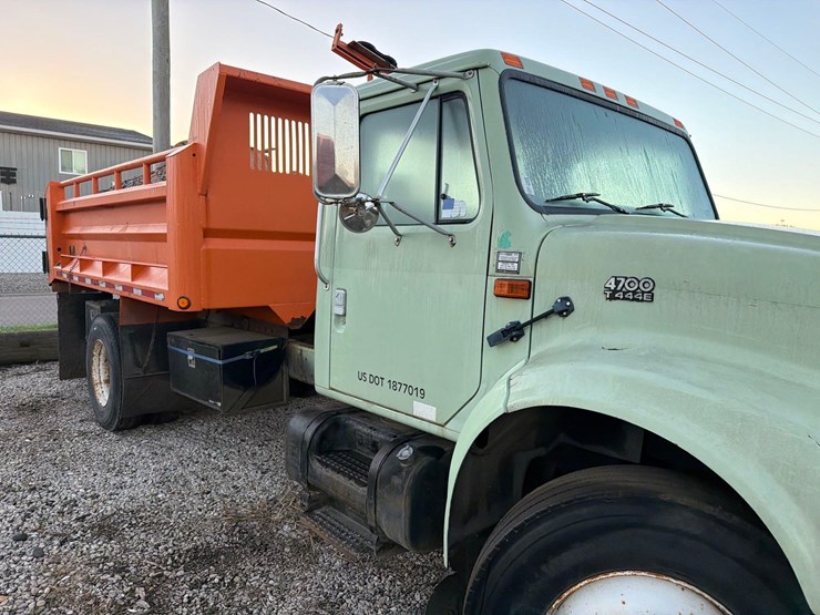 2000-international-4700-image-17