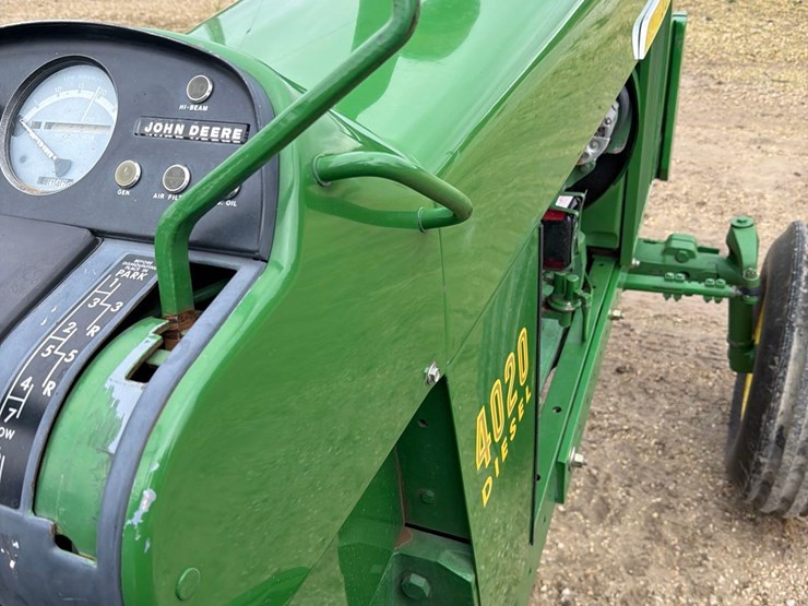 1972-john-deere-4020-image-38
