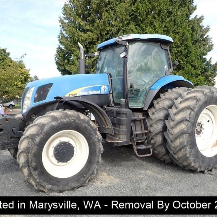 NEW HOLLAND T7050