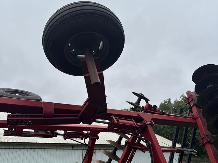 case-ih-3900-image-48