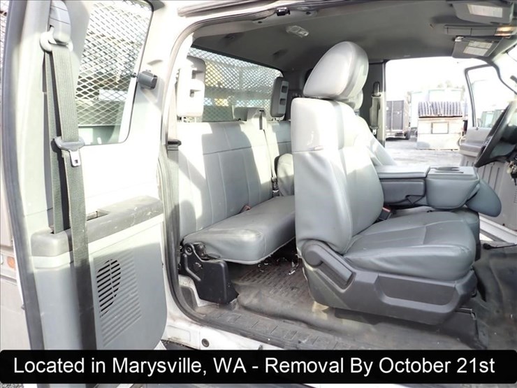 2013-ford-f550-image-17