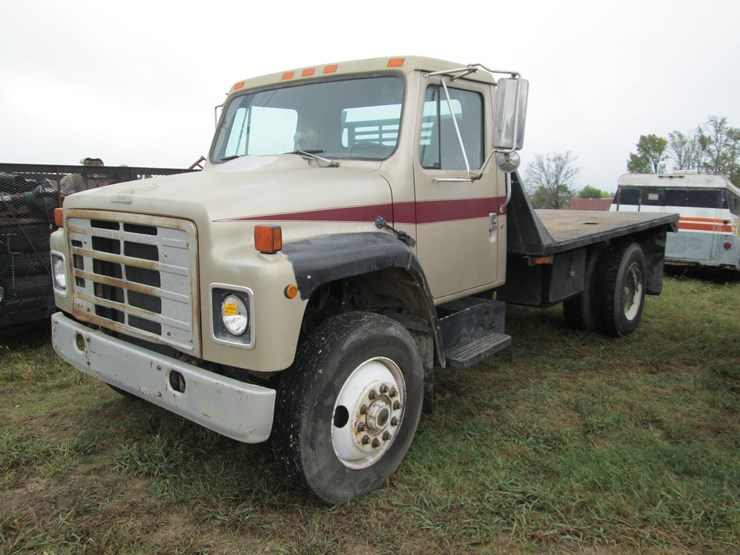 1986-international-s1900-image-1