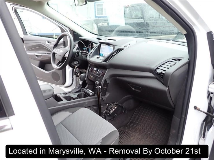2017-ford-escape-image-2