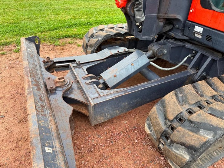 kubota-kx080-3-image-26