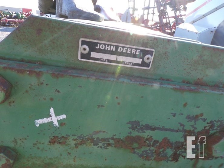 john-deere-2700-image-5