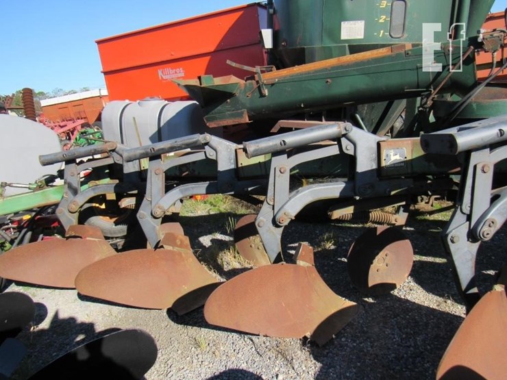 john-deere-2800-image-3