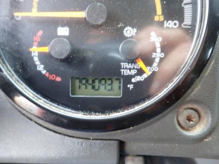 2014-mack-mru613-image-13