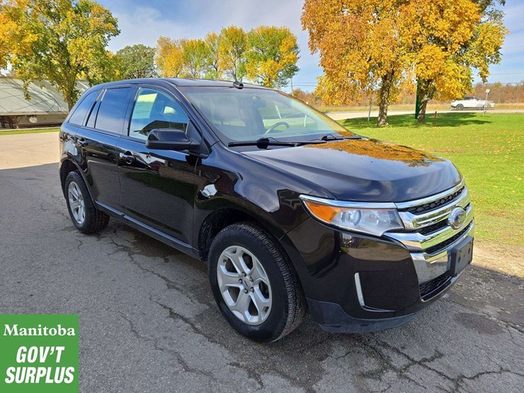 2014-ford-edge-image-2