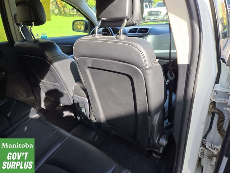 2014-dodge-journey-image-27