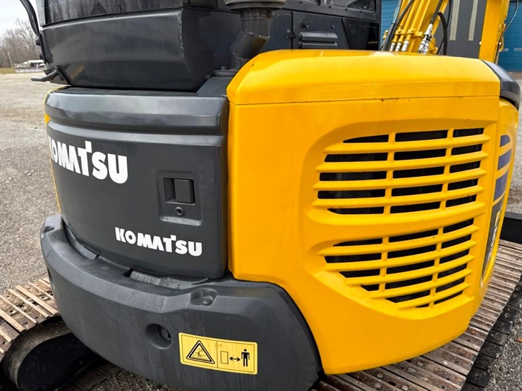 #2128-•-2023-komatsu-pc55-mini-excavator-image-5