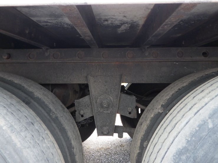 2014-utility-3000r-image-23