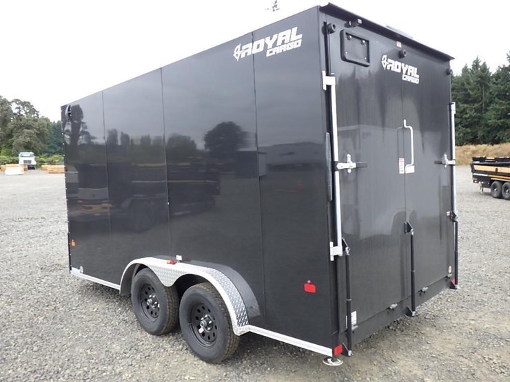2027-royal-lcht35-7.516v-86-t/a-enclosed-trailer-image-7