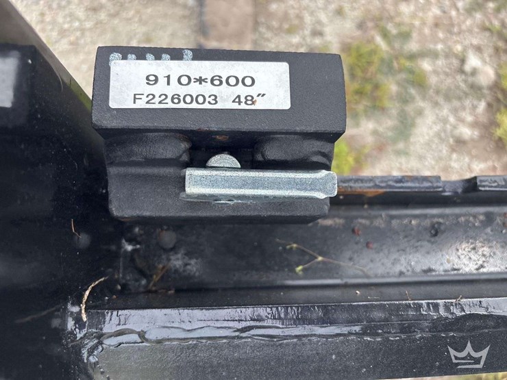 2026-48in-forks-and-frame-skid-steer-attachment-image-5