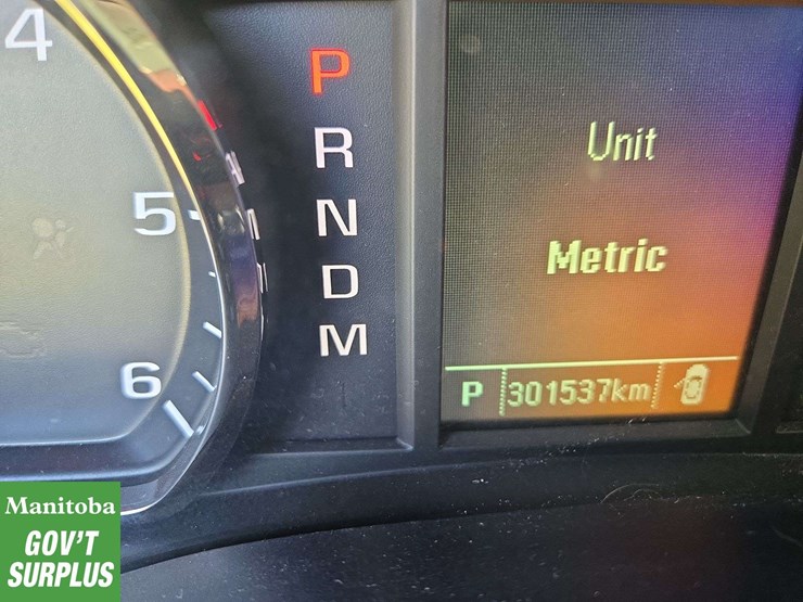 2014-chevrolet-silverado-1500-image-32