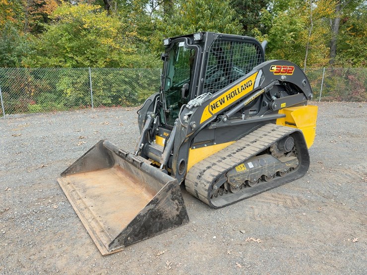 2023-new-holland-c332-image-1