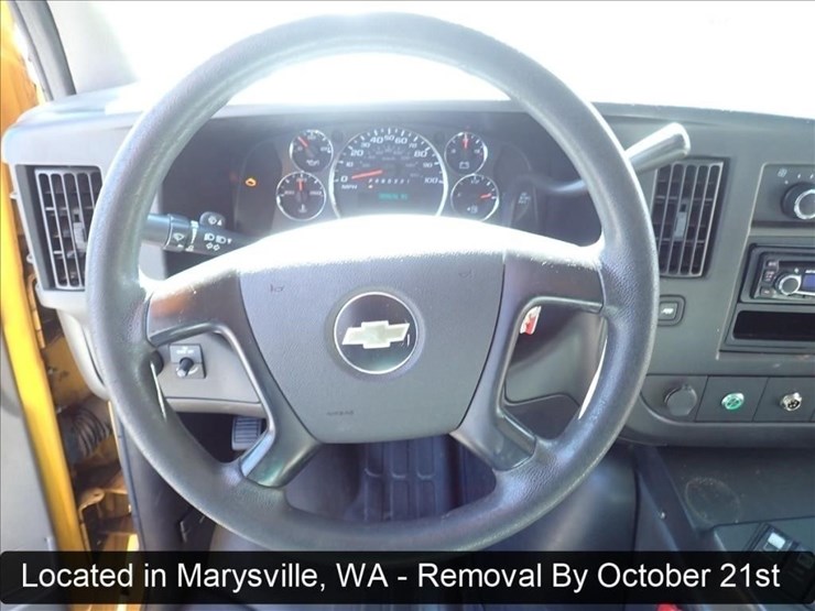 2009-chevrolet-3500-image-14