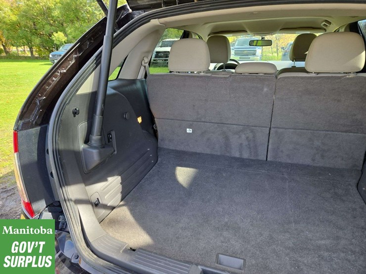 2014-ford-edge-image-25
