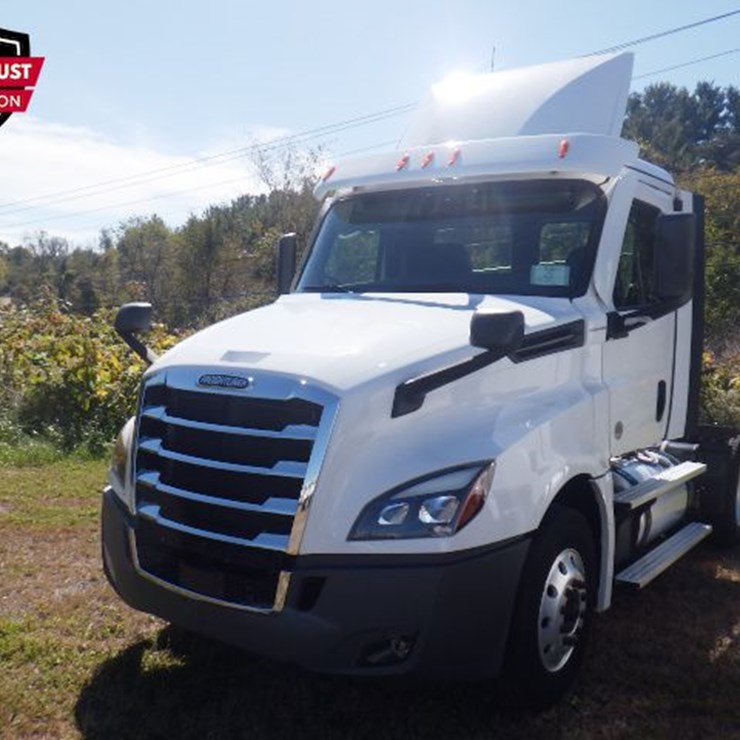 2022 FREIGHTLINER CASCADIA 126