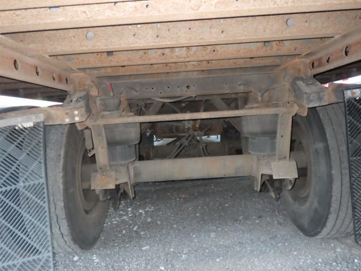 2016-utility-3000r-image-13