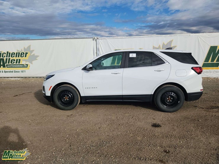 2022-chevrolet-equinox-image-18