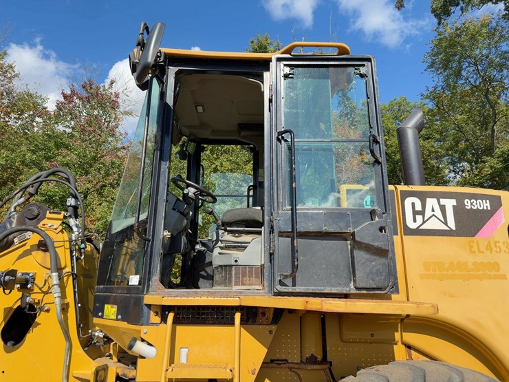 2010-caterpillar-930h-image-22