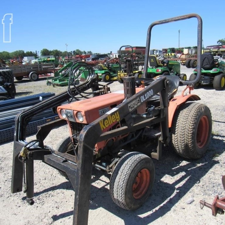 KUBOTA B7100