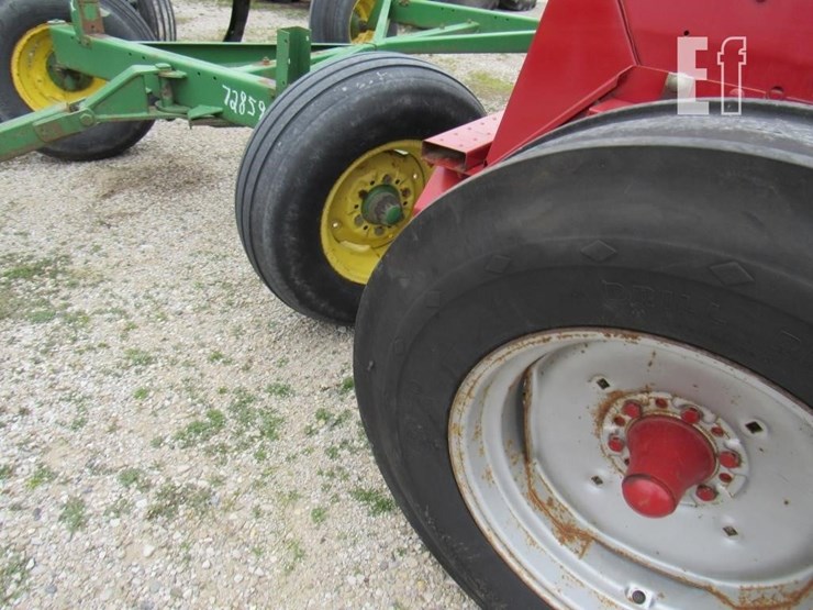 case-ih-5100-image-9