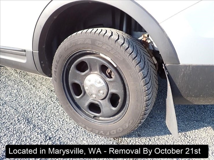 2014-ford-explorer-image-17