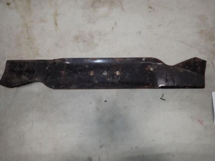qty-of-(3)-13-in.-lawn-mower-blades-image-1