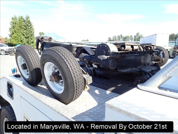 2020-ford-f550-image-5