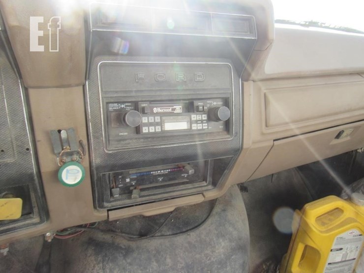 1988-ford-f800-image-43