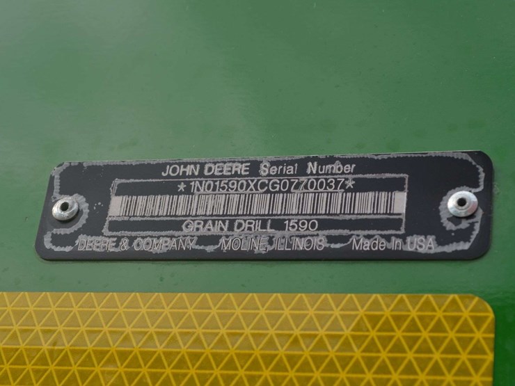 2016-john-deere-1590-image-14