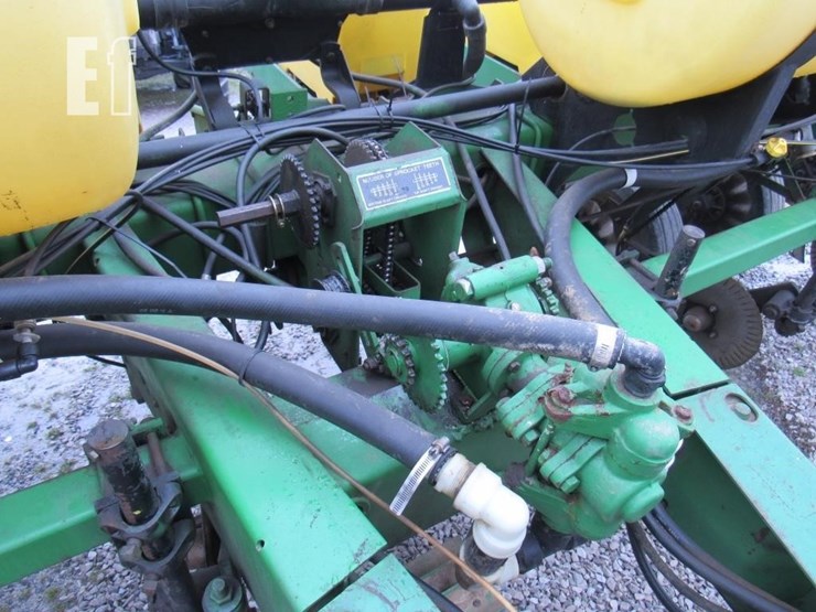 john-deere-7200-image-9