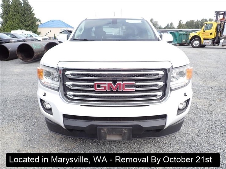 2017-gmc-canyon-image-15