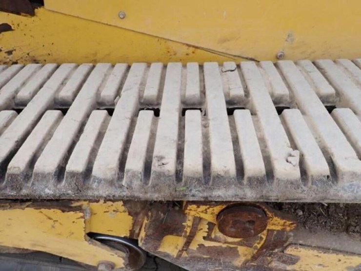 2019-caterpillar-259d-image-36