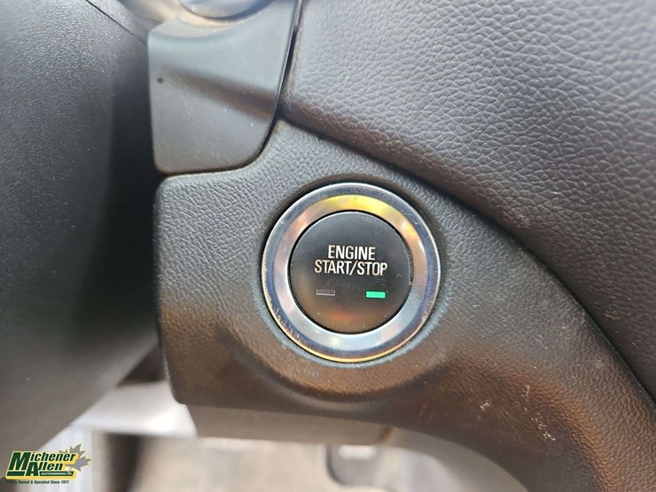 2022-chevrolet-equinox-image-21