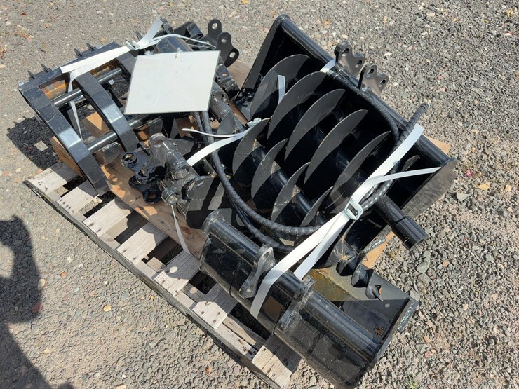 quantity-of-mini-excavator-attachments-image-2