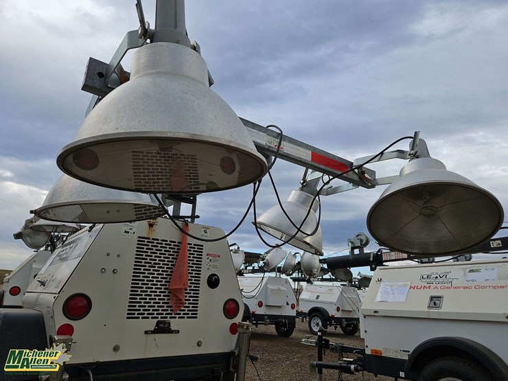 2014-terex-al4-image-12