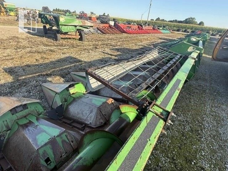 1988-john-deere-643-image-9