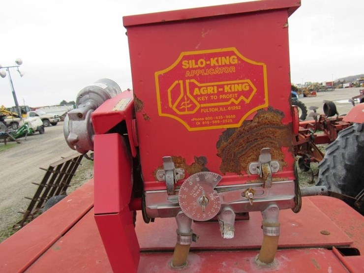 new-holland-316-image-4