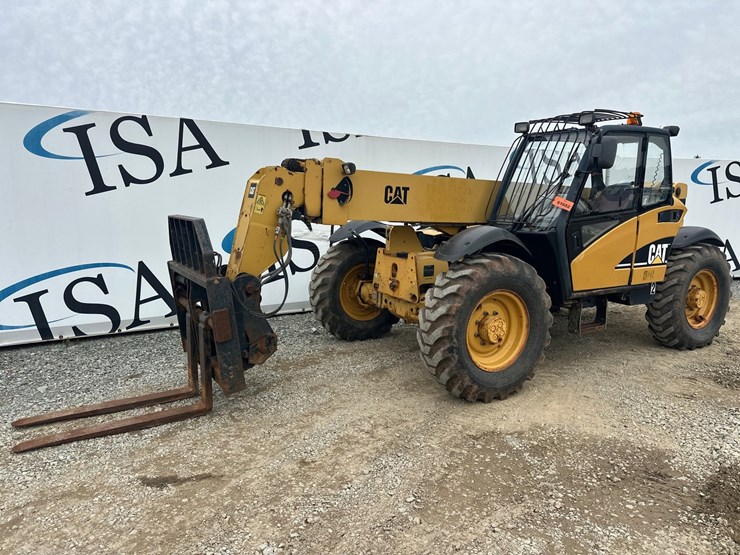 caterpillar-th360b-image-1