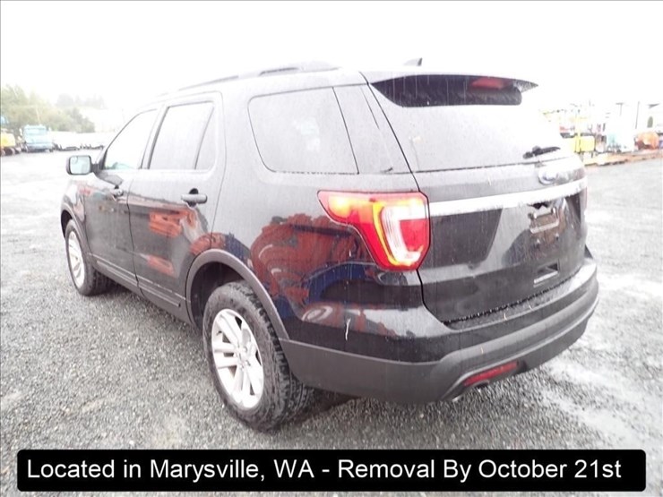 2016-ford-explorer-image-10
