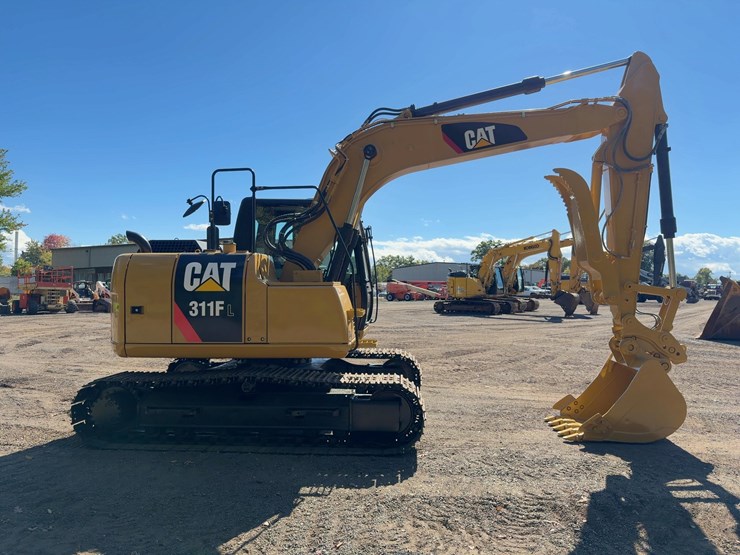 2016-caterpillar-311flrr-image-6