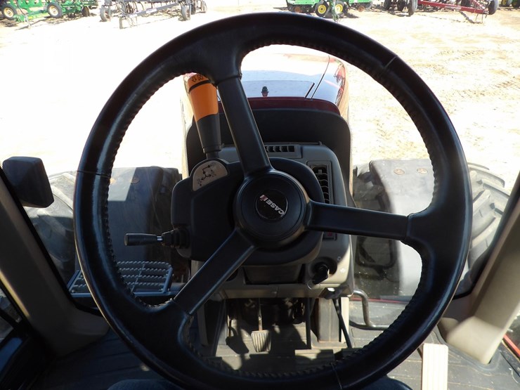 2014-case-ih-magnum-290-image-38