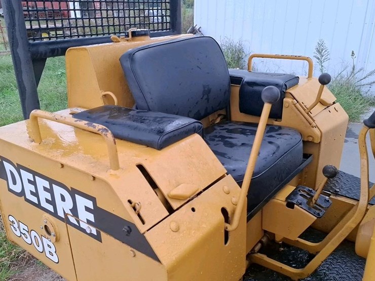 deere-350b-image-14