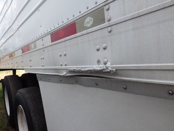 2010-utility-reefer-image-9